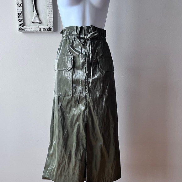 NWT Zara Green Shinny Faux Leather Paper Bag Skirt Size L - Picture 3 of 11